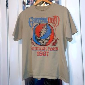 Grateful Dead T-shirt